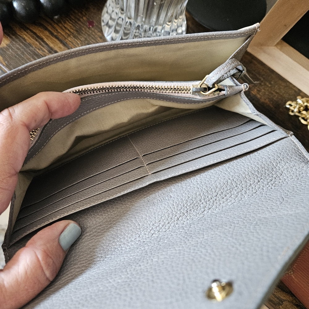 Chloe Envelope Wallet - Picture 9 of 11